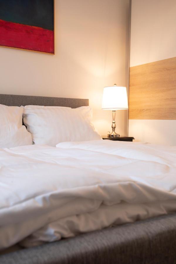 Jaybnb - Gemuetliches Apartment Direkt Am Hafen Von ドルトムント エクステリア 写真